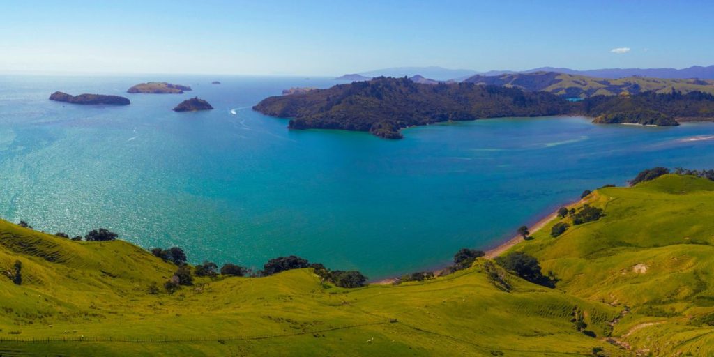 Sacred Sounds New Zealand singing and voice activation retreat in the Coromandel